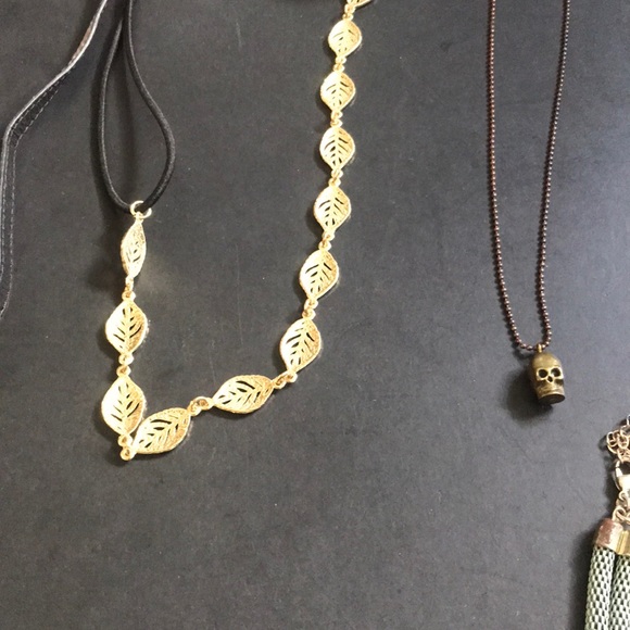 Vintage necklace lot - Picture 3 of 6